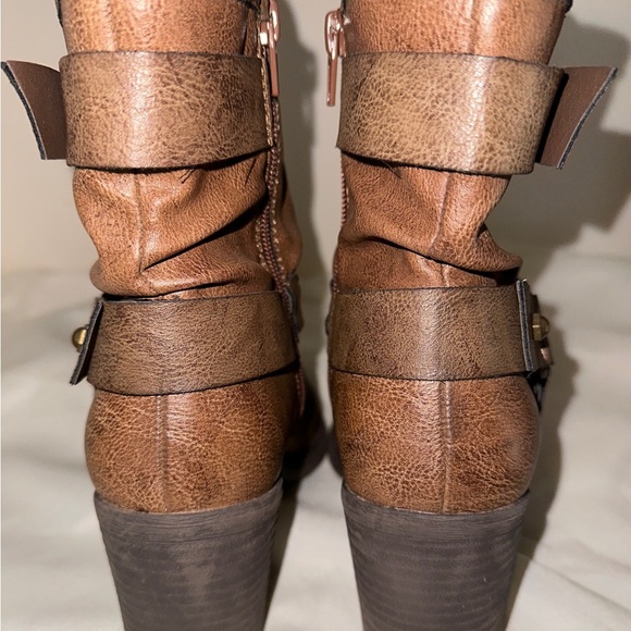 Relativity Brown Faux Leather Heeled Re-Henrick Boots‎ Sz 6.5M Inside Zip Buckle - Picture 10 of 12